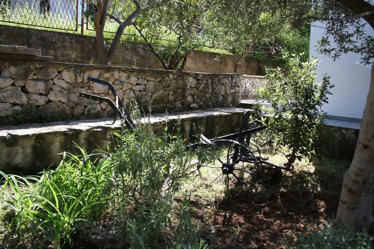 Apartments Nila Trogir