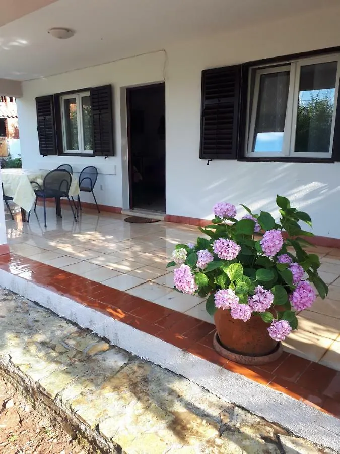 Apartments Nila Trogir Croatia
