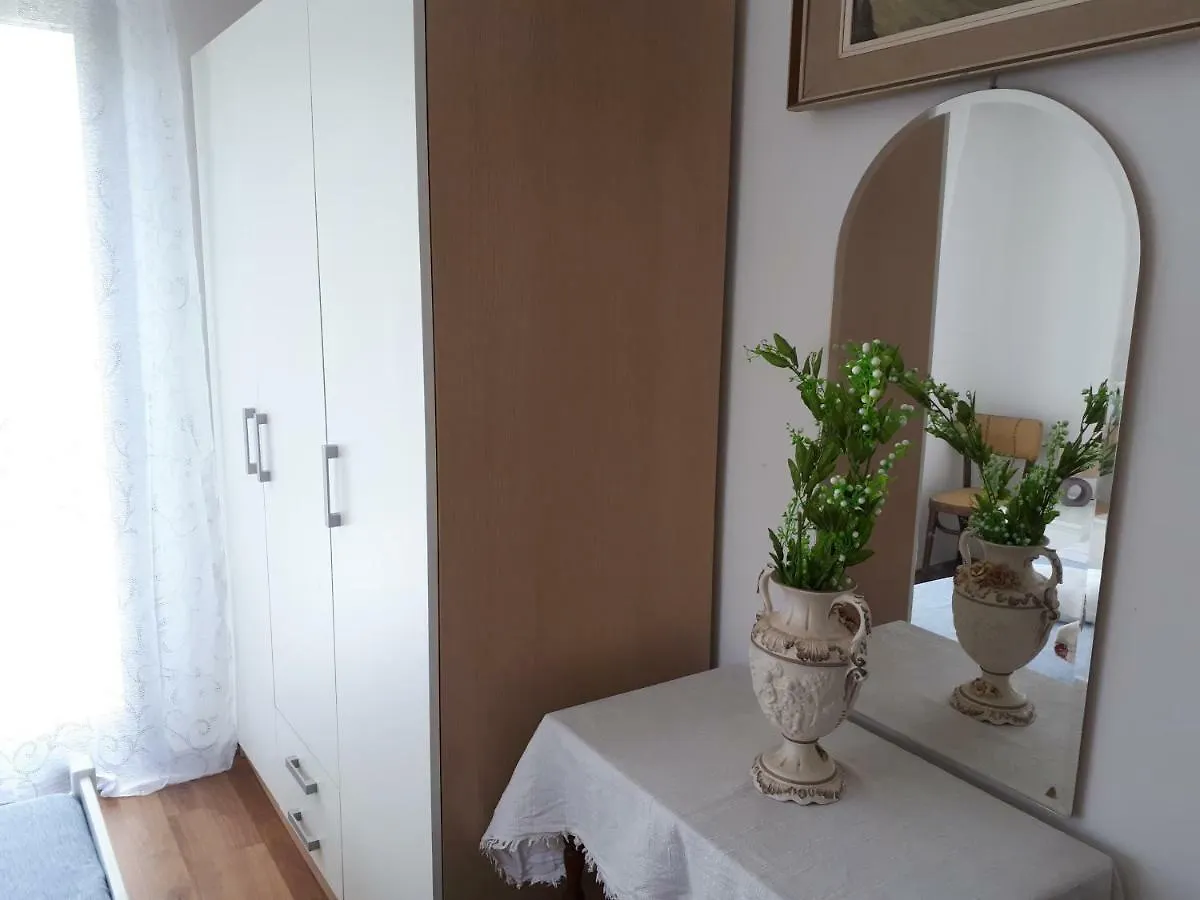 Apartments Nila Trogir